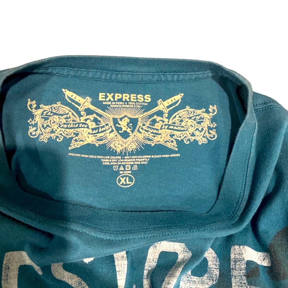 Express Graphic Tee - Picture 3 of 3